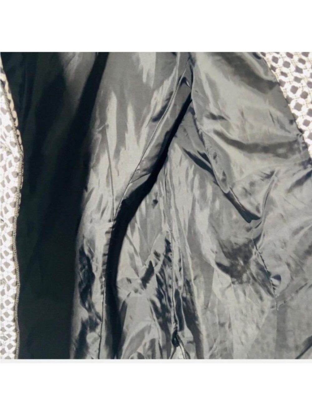 Vintage Carole Little size Large Black and White Silk Patterned Jacket - Picture 6 of 7